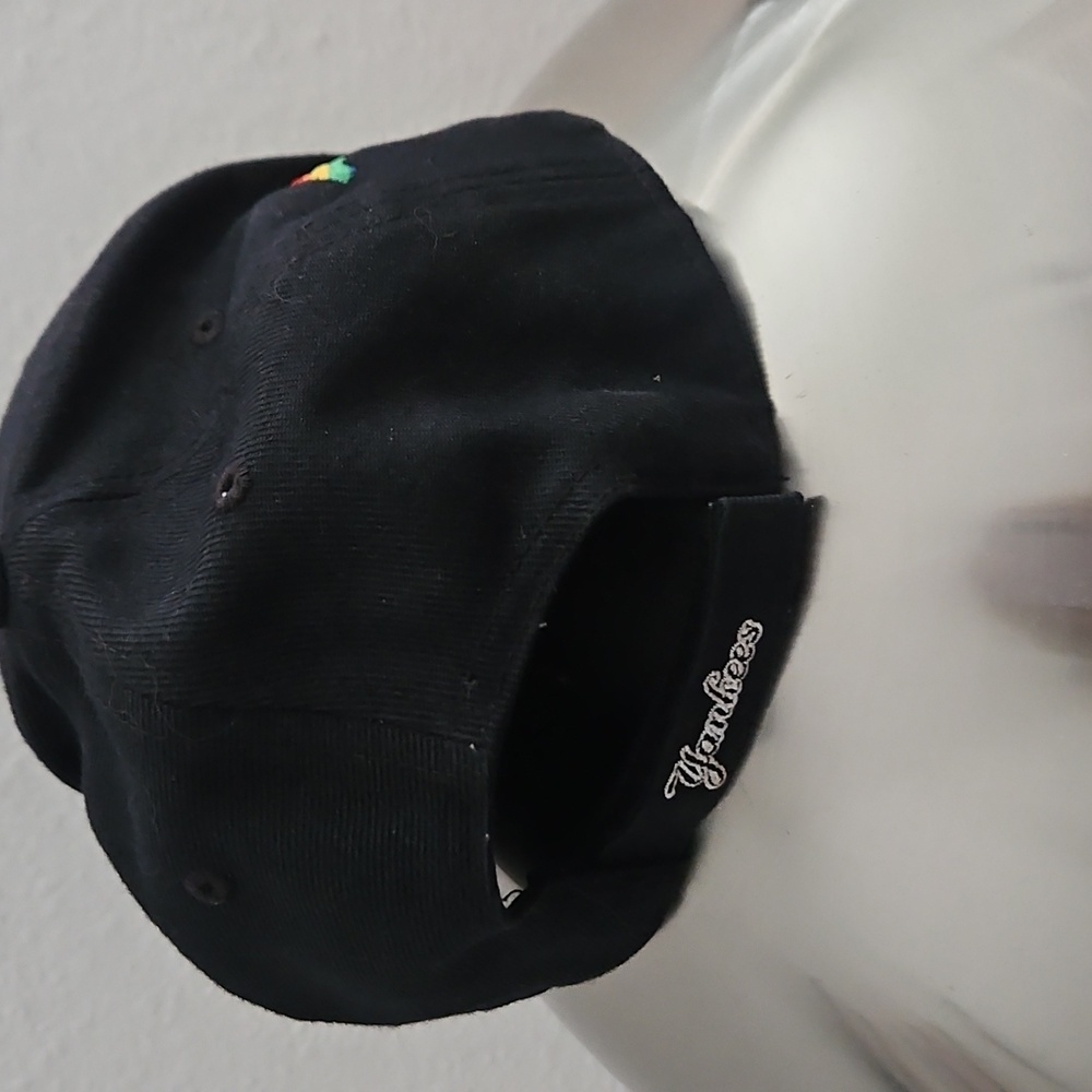 Yankees  NY Logo Cap with Rainbow Detail - Picture 2 of 7